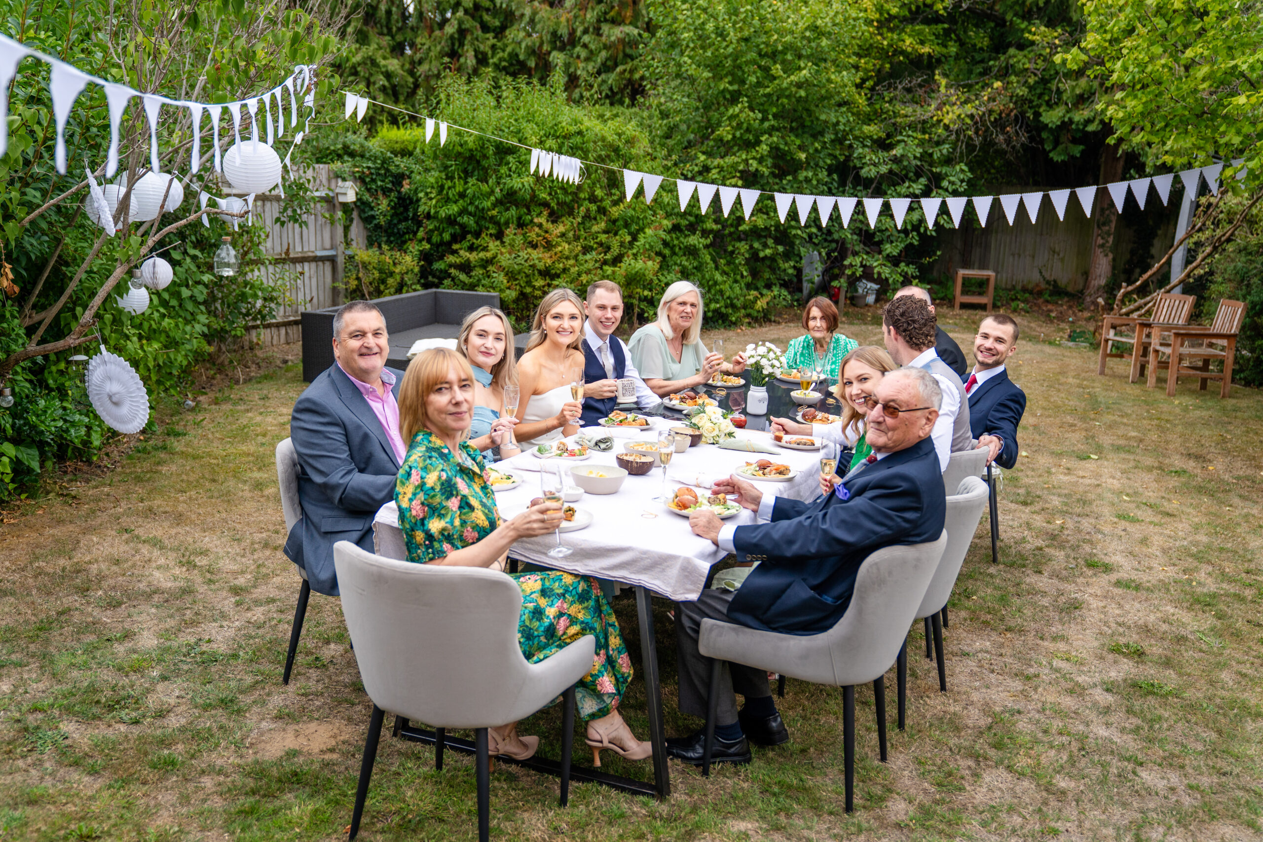 Relaxed reception in couples garden in Surrey
