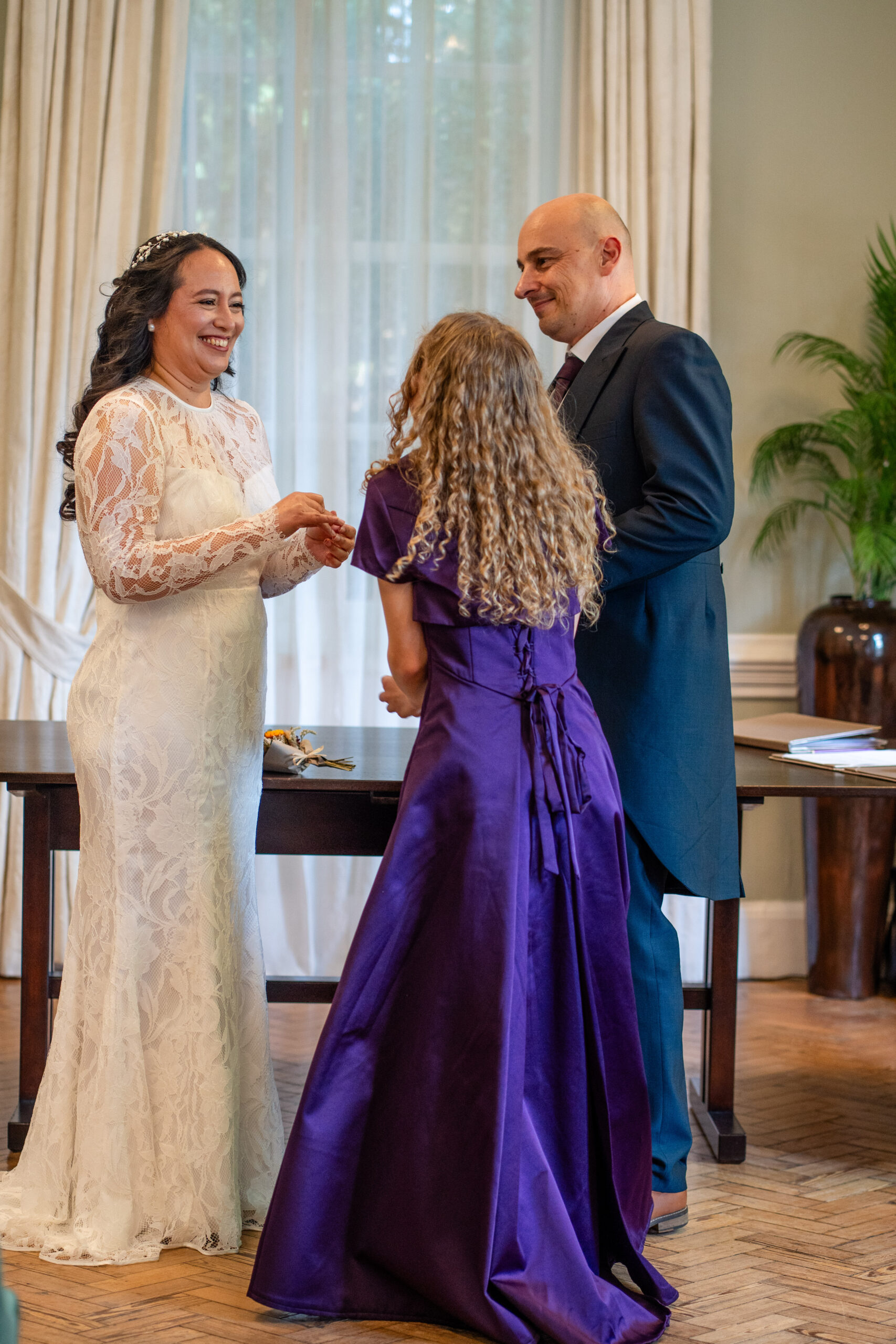 Richmond wedding photographer in the Loggia room