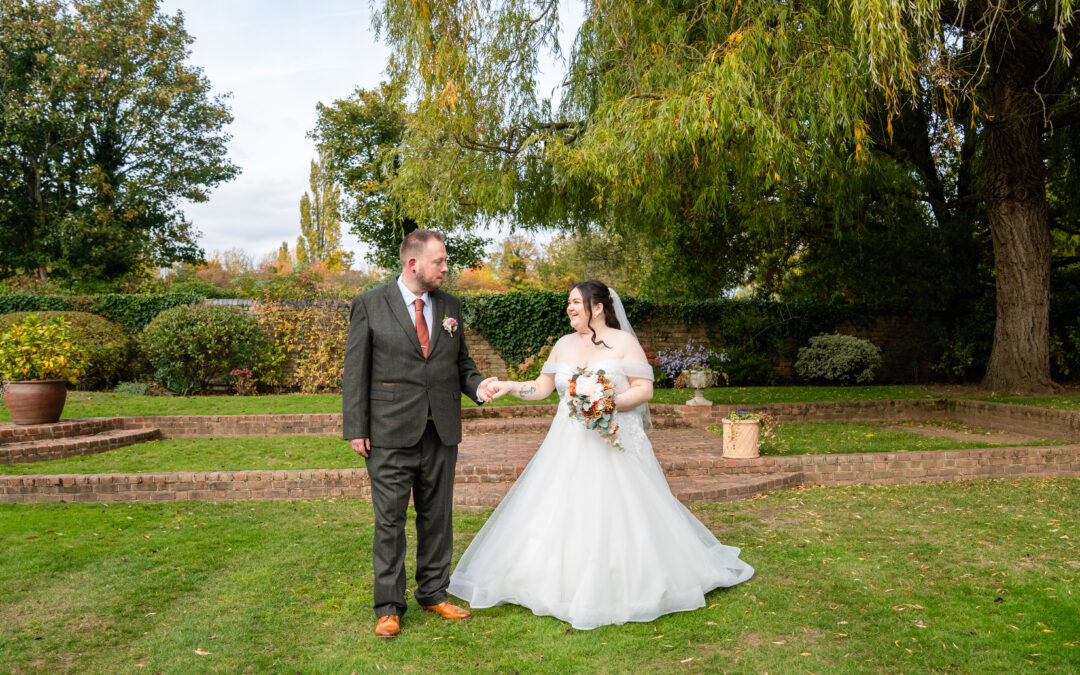 Oaks Farm Wedding Photographer-Croydon Wedding Photography