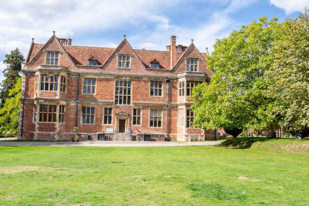 Exterior of Shaw House in Newbury, berkshire